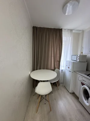 Pechersk 1 room small apartment 22 sq.m. With renovation and furniture