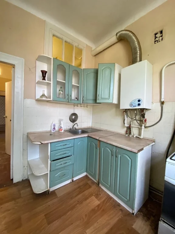 For sale, 3-room apartment, St. Perevomykh; 85000 USD