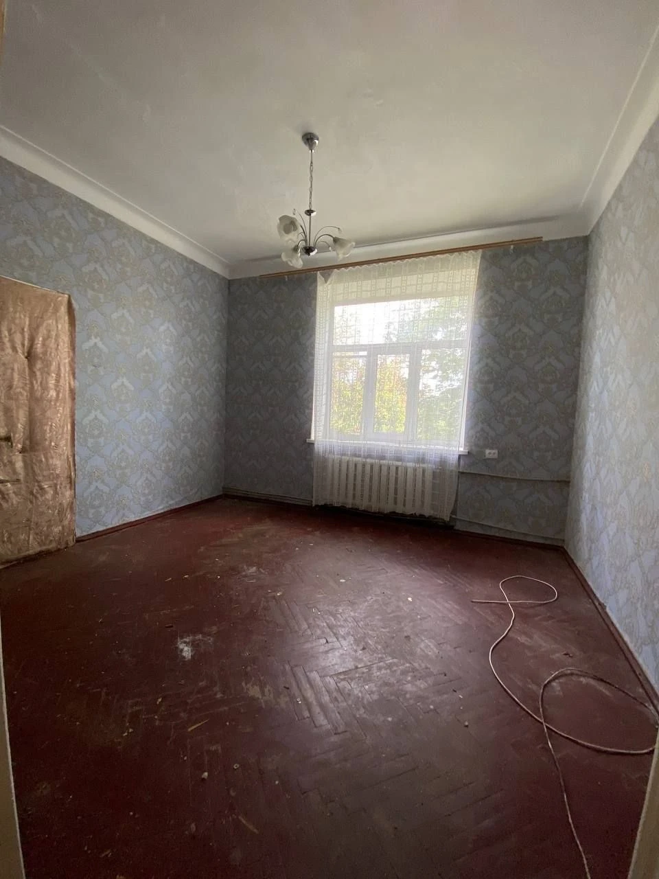 Продам,3х ком.квартиру,вул.Перемоги;85000 дол