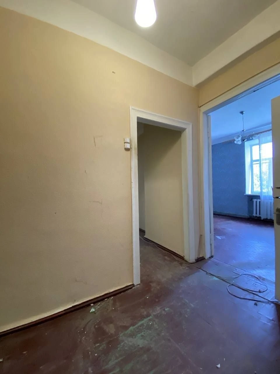 Продам,3х ком.квартиру,вул.Перемоги;85000 дол