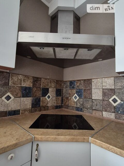 For sale 3-room apartment 117 sq. m on Urlivska Street 11A • ID 3460