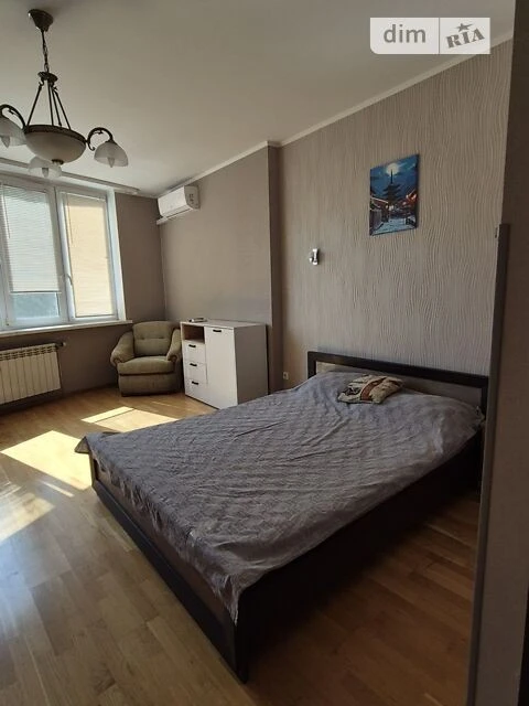 For sale 3-room apartment 117 sq. m on Urlivska Street 11A • ID 3460