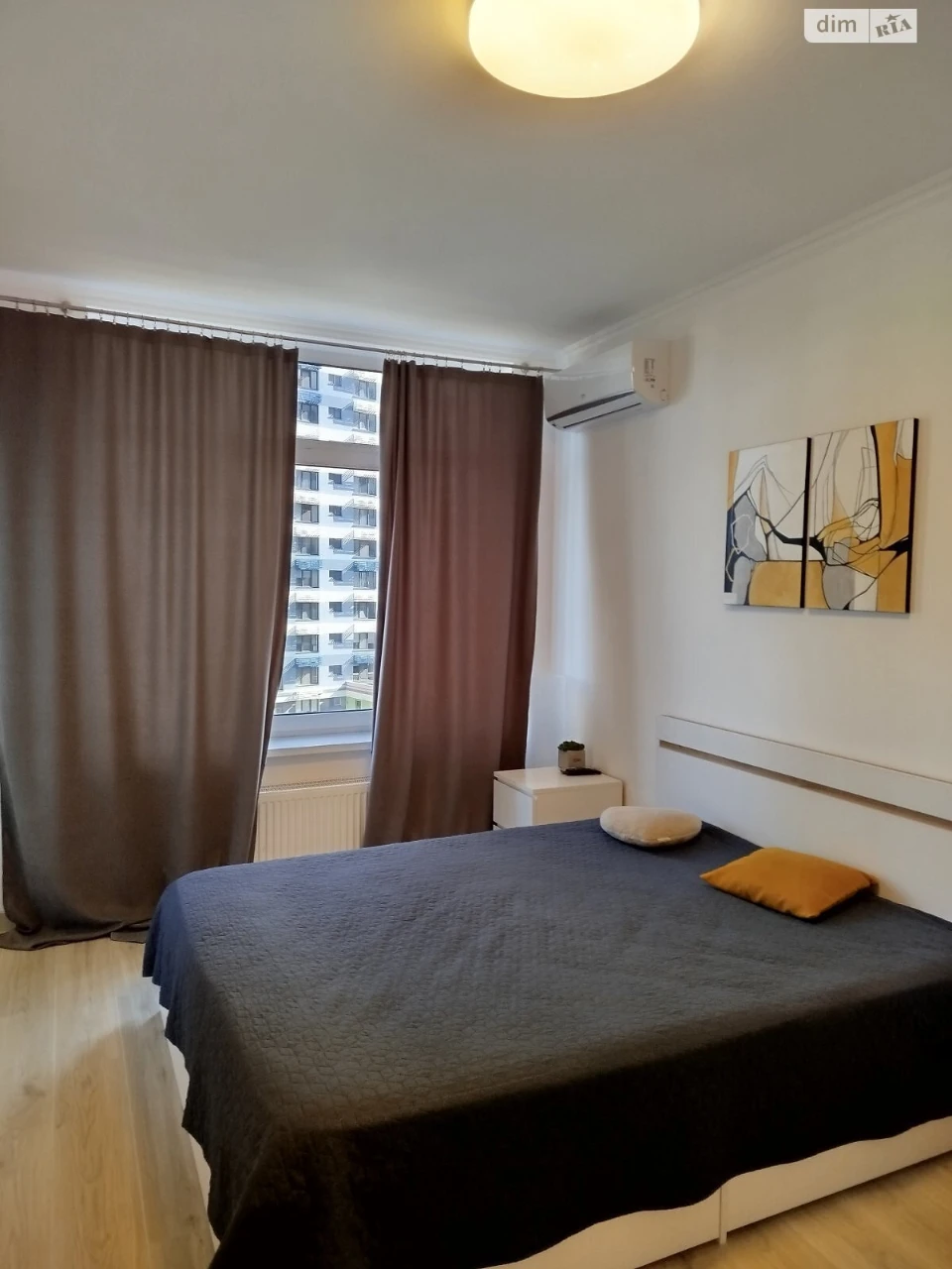 Apartment for Sale, Left Bank Area