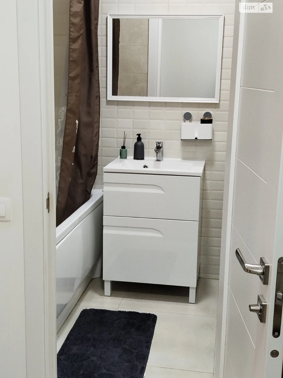 Apartment for Sale, Left Bank Area