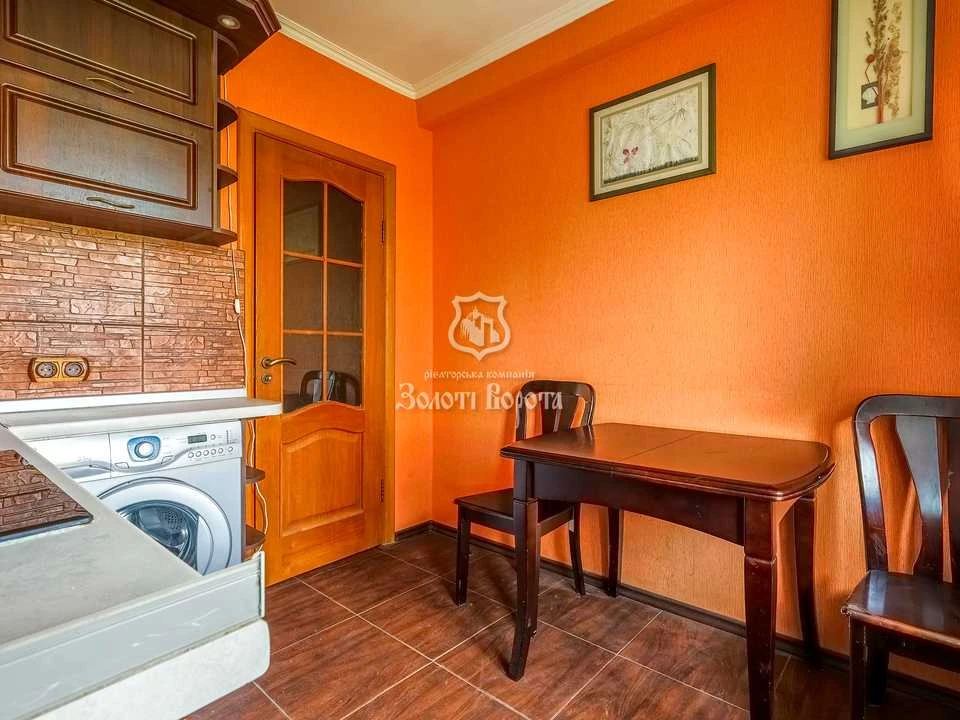 Apartment. Kyiv, Boulevard of the Verkhovna Rada.