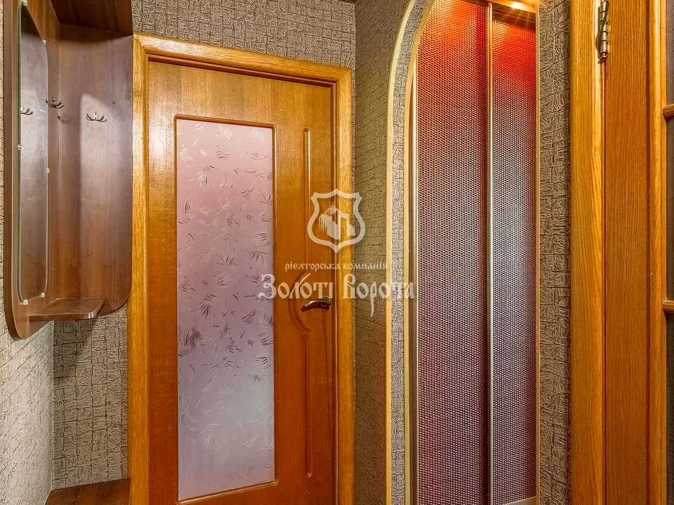 Apartment. Kyiv, Boulevard of the Verkhovna Rada.