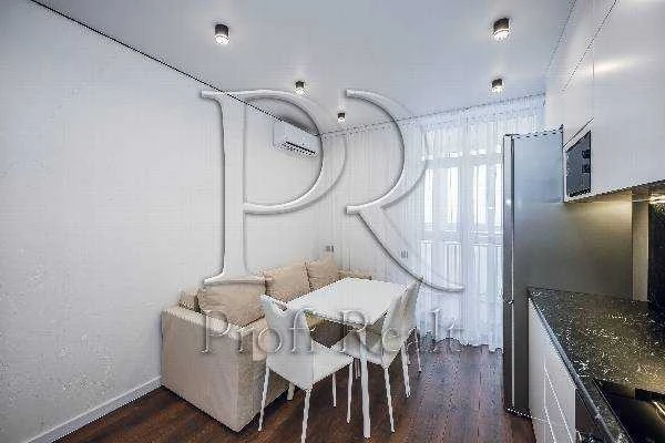 1-room apartment 43 m² for sale, Yana Raynysa St., Podmogy