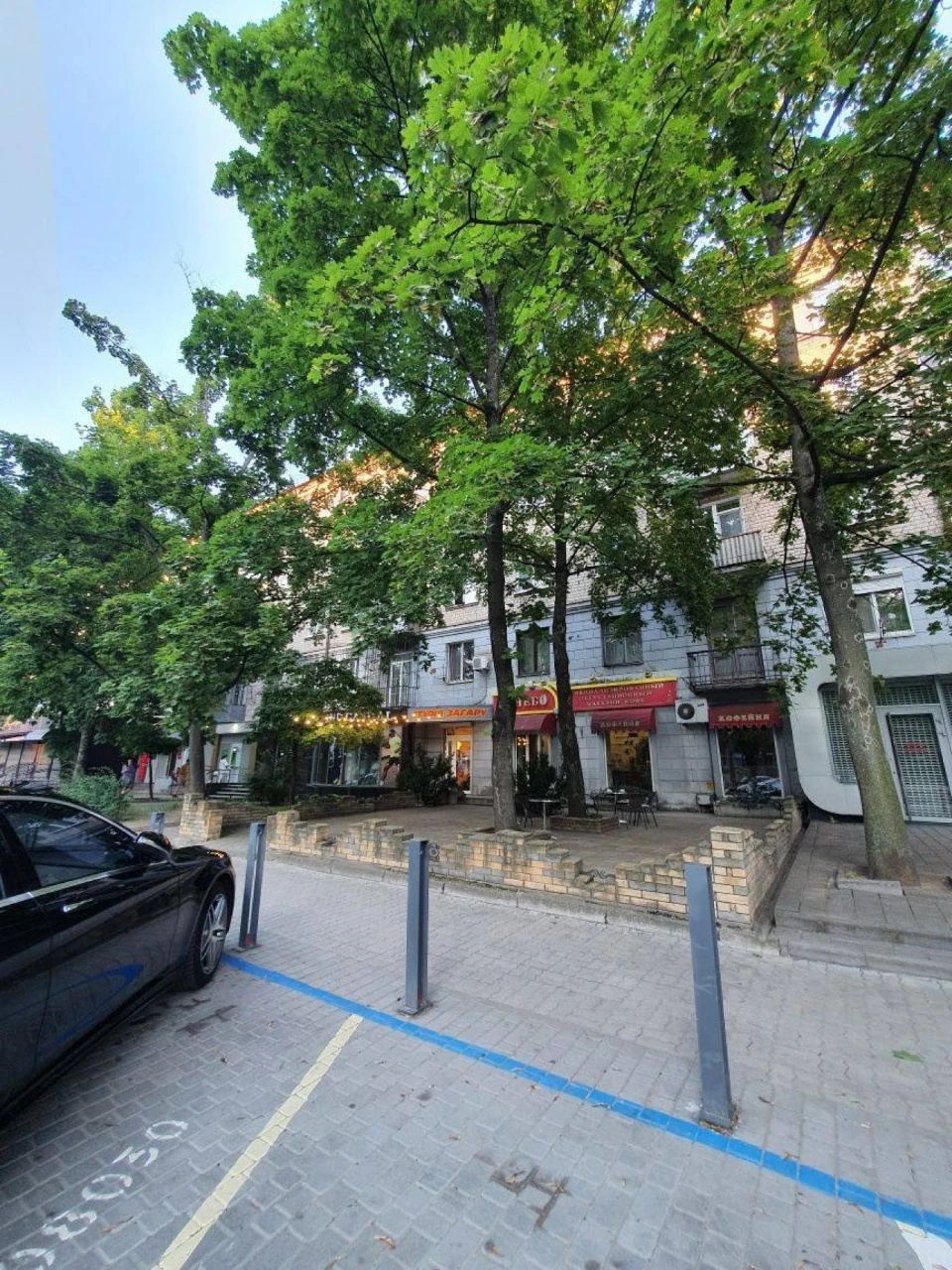 Продаж 2 кв 54 м кв. Нагорный р-н, Пр. Науки ( пр. Гагарина)