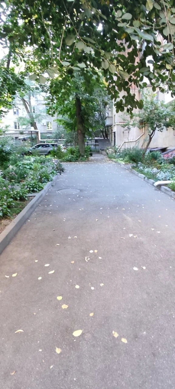 Продаж 2 кв 54 м кв. Нагорный р-н, Пр. Науки ( пр. Гагарина)
