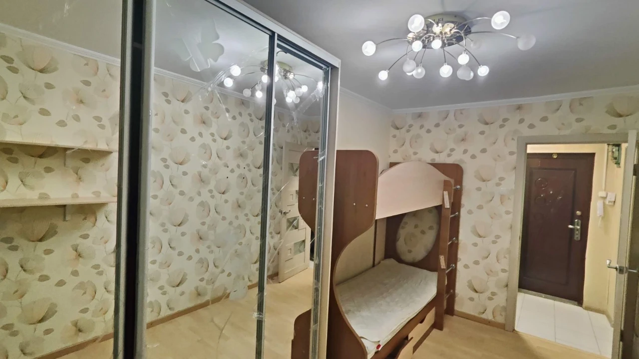 Продам 2к квартиру Покровский