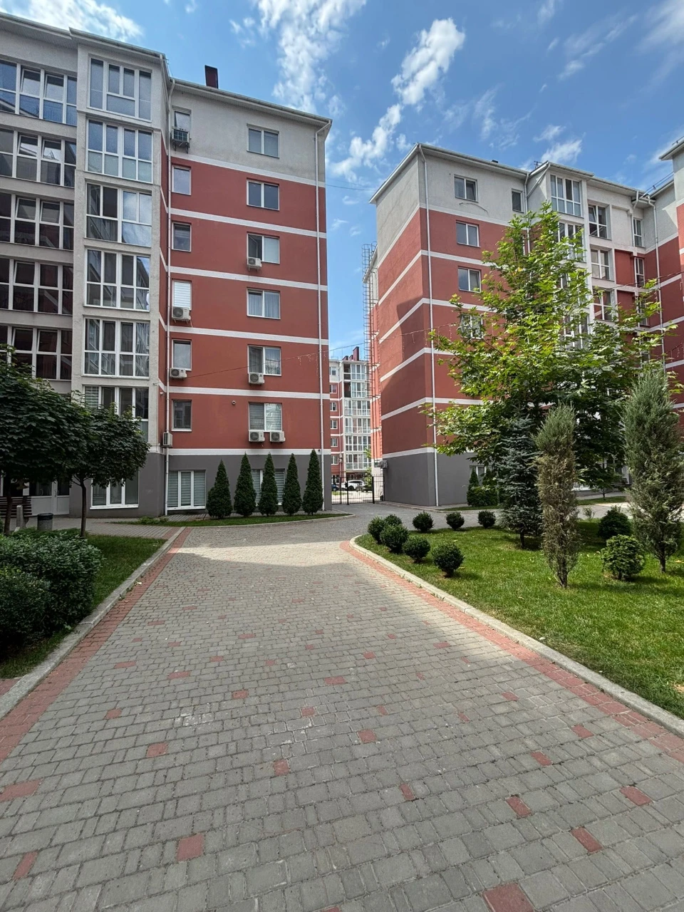 Продам 3-кімнатну квартиру в ЖК Олимпийский | Левобережний | 5-й поверх |