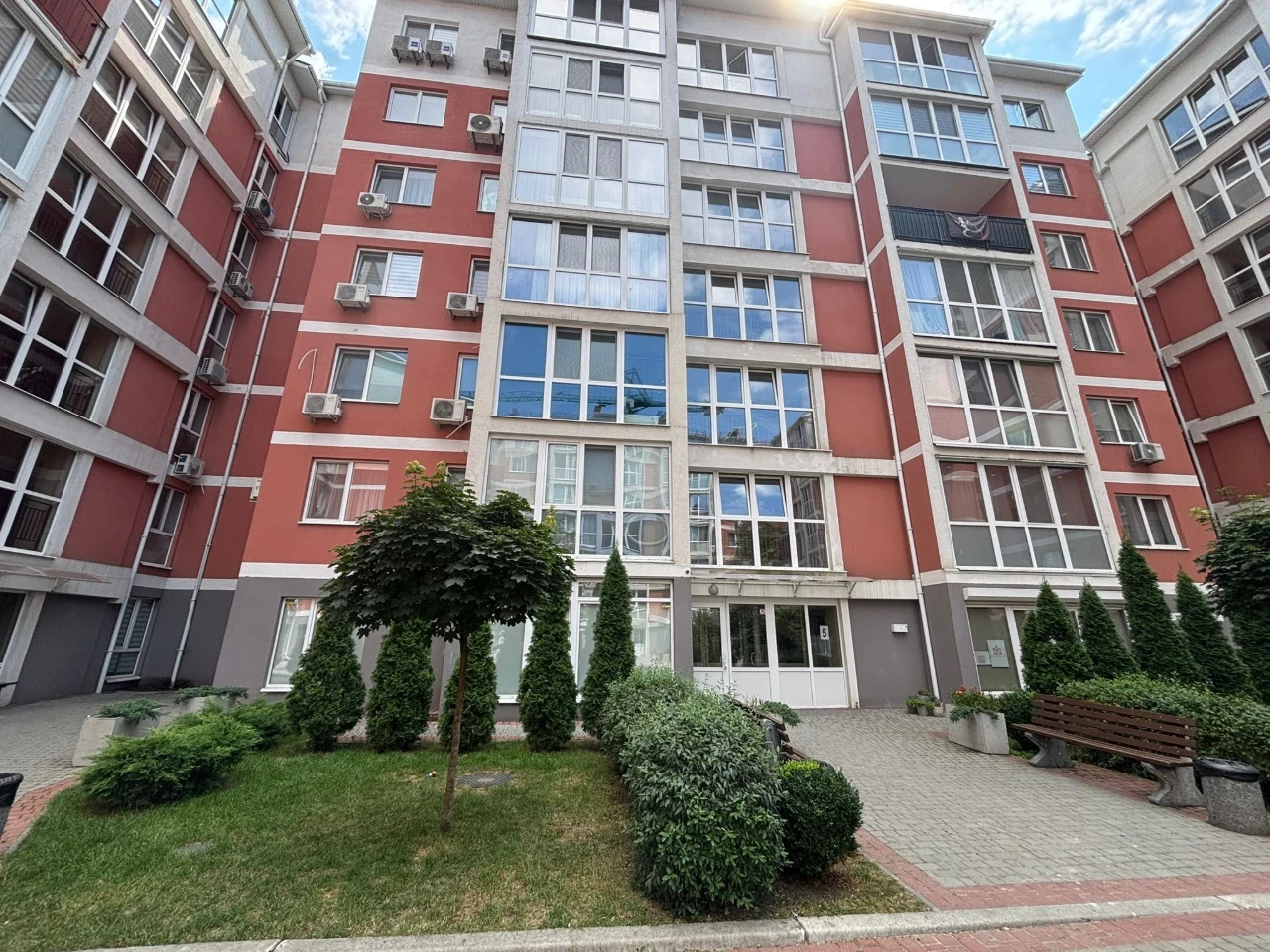 Продам 3-кімнатну квартиру в ЖК Олимпийский | Левобережний | 5-й поверх |