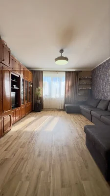Продам просторную 4к квартиру с косм ремонтом Калиновая-Обра