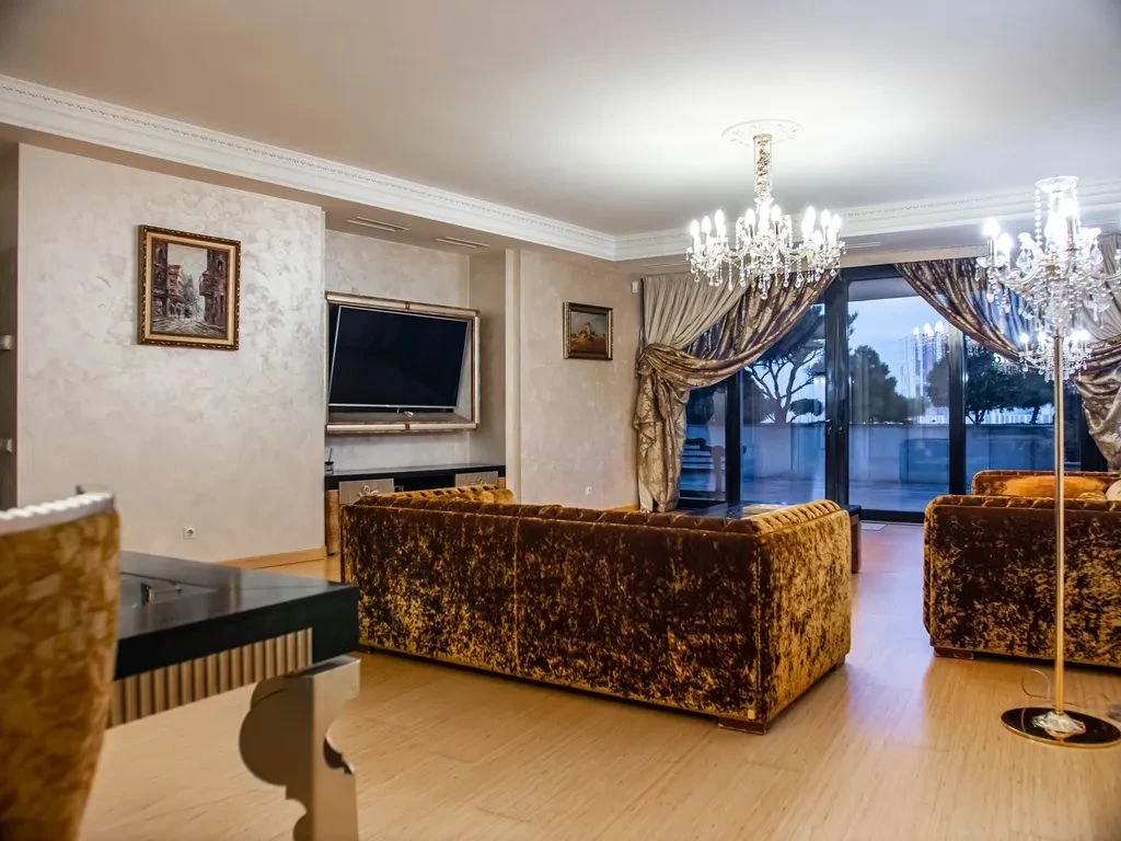 For sale 3-room apartment, Park Шевchenko, residential complex Amphiteater