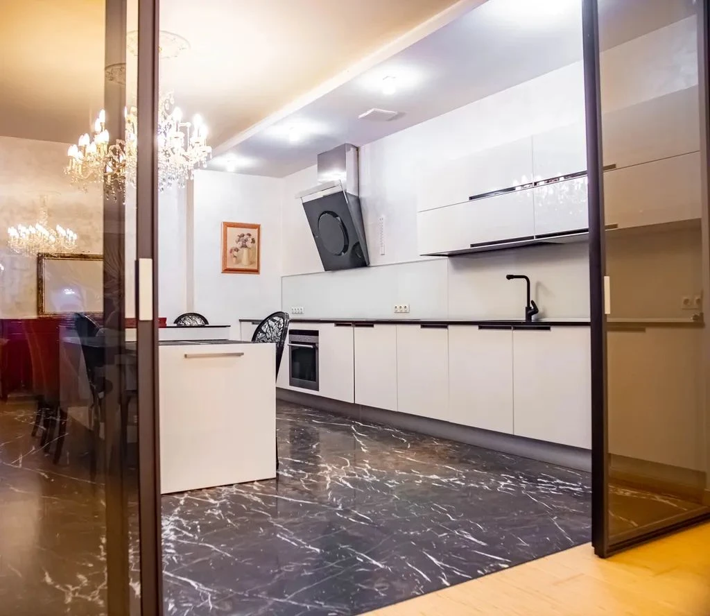 For sale 3-room apartment, Park Шевchenko, residential complex Amphiteater
