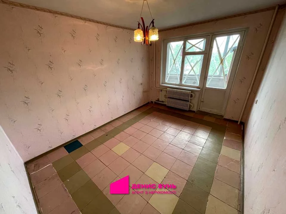 Apartment. Dnipro, Dobrovolches' prov.
