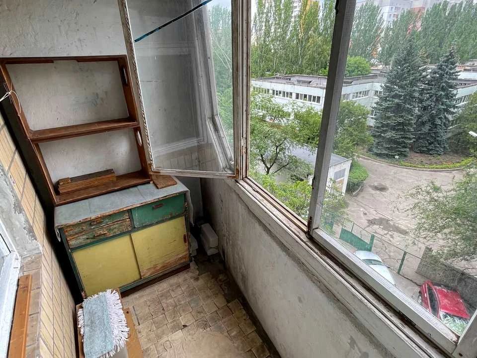 Apartment. Dnipro, Dobrovolches' prov.