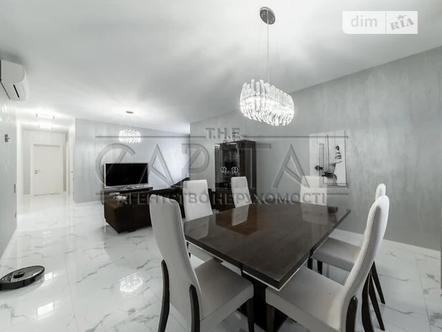 Sale of 3-room apartment 140 sq. m on Vasylya Tyutyunnyka street • ID 3