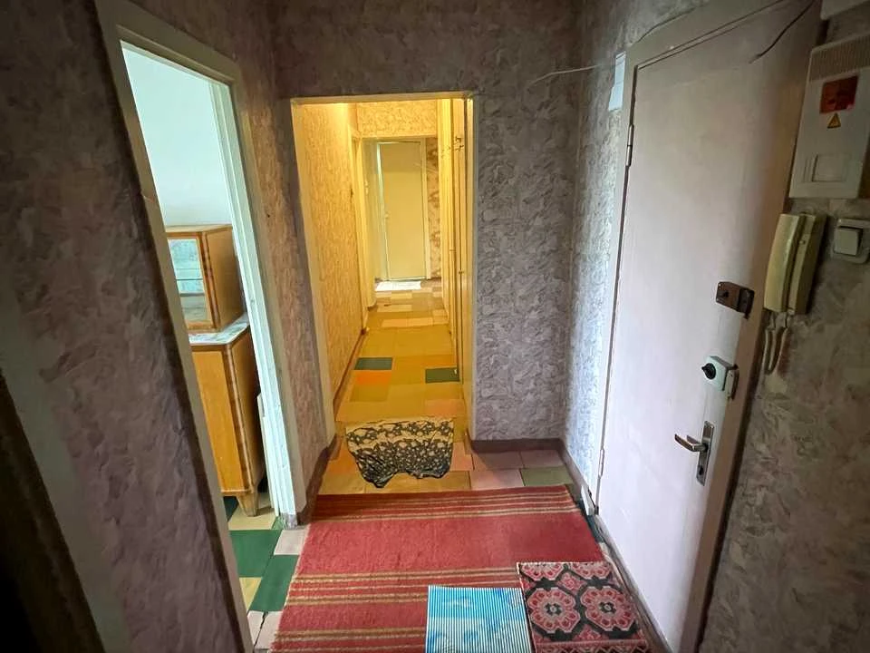 Apartment. Dnipro, Dobrovolches' prov.