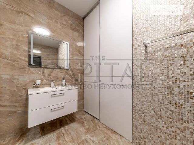 Sale of 3-room apartment 140 sq. m on Vasylya Tyutyunnyka street • ID 3