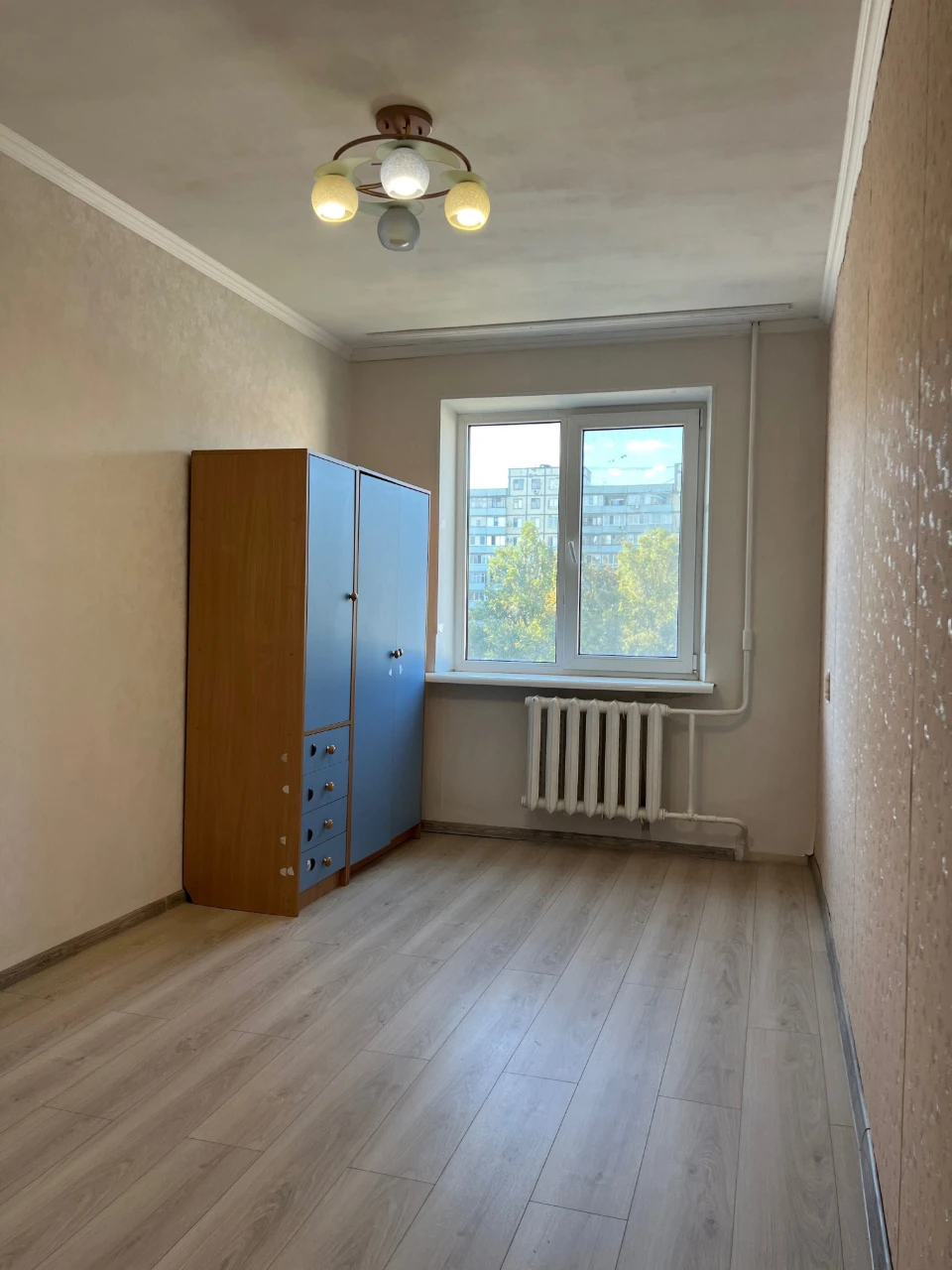 Продається 2-к квартира на ЖМ перемога