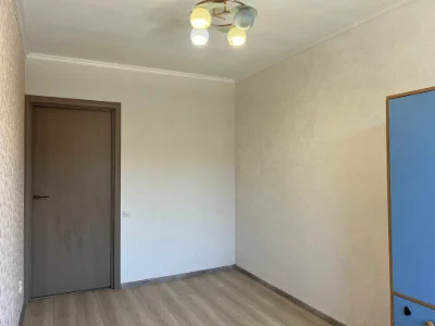 Продається 2-к квартира на ЖМ перемога