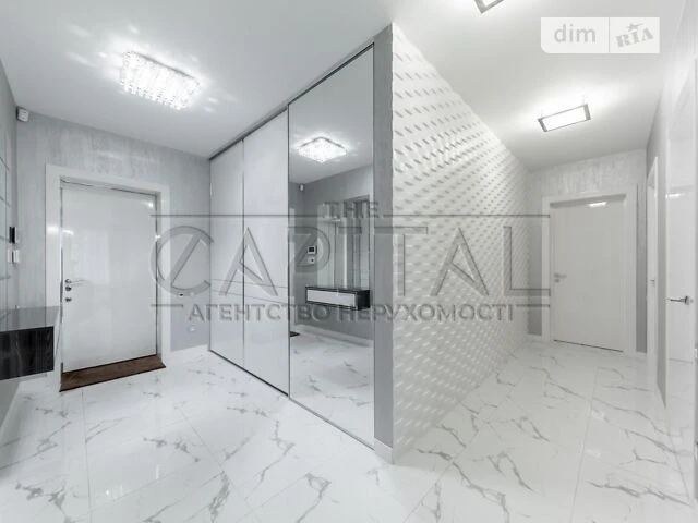 Sale of 3-room apartment 140 sq. m on Vasylya Tyutyunnyka street • ID 3