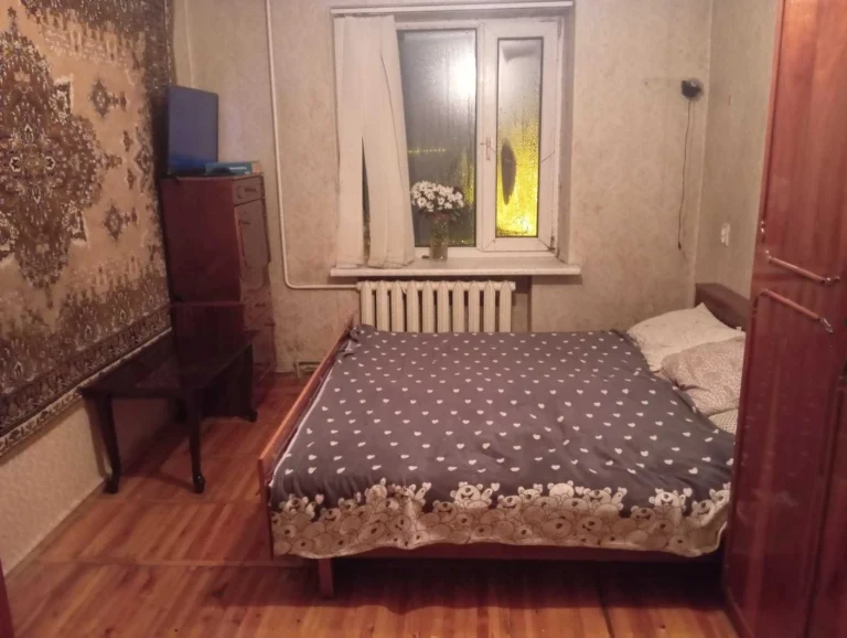 For sale 2-room apartment, Aero Kosmichenny Avenue