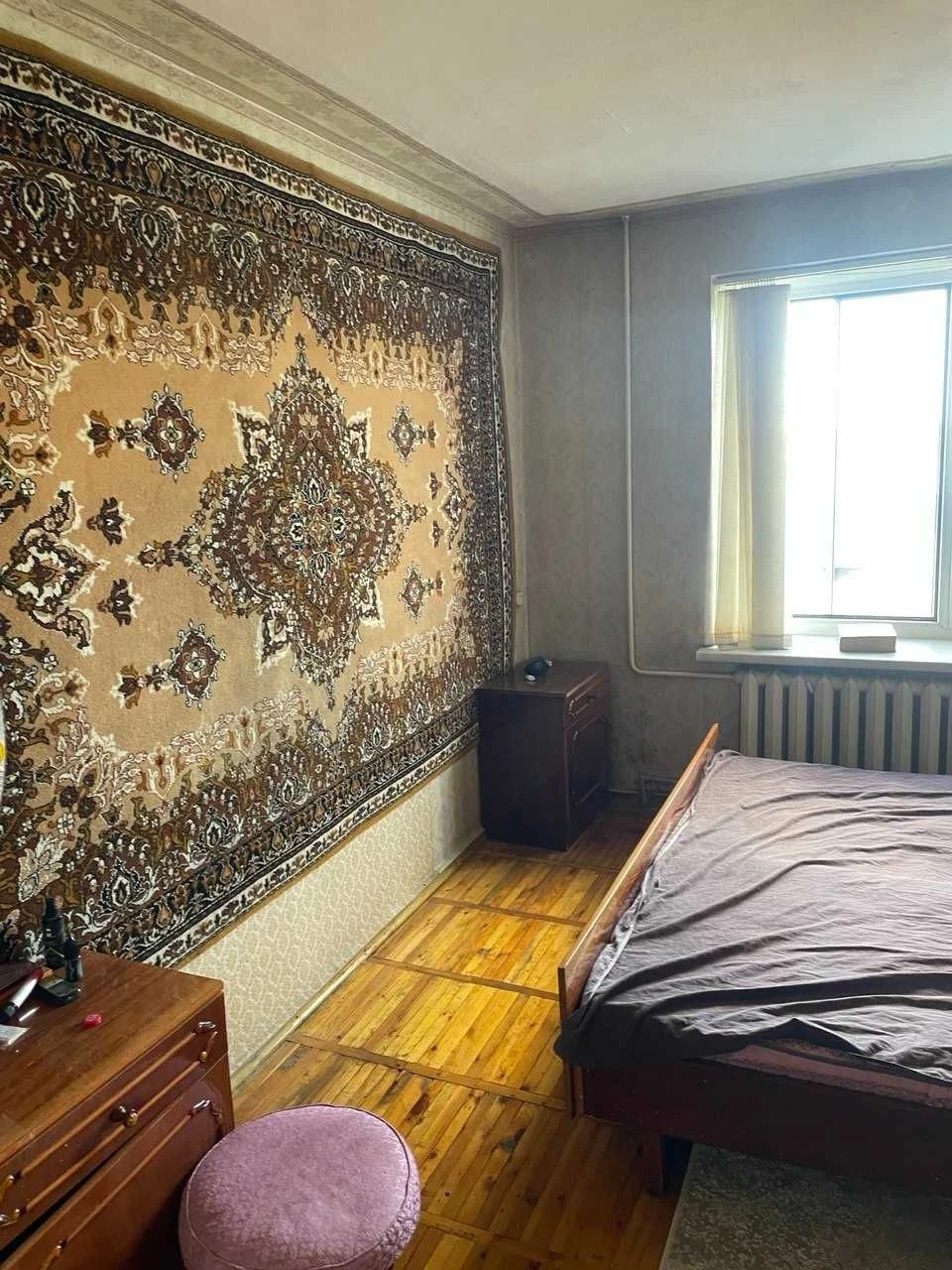 Продам 2 кім.кв. пр-т Аерокосмічний