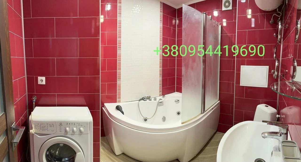 Продам 1к. квартиру з ремонтом 4/9 на Олексіївці.