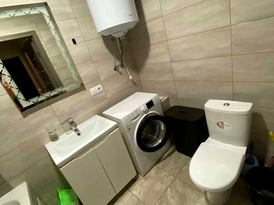 Apartment. Kharkiv, Domobudivelna St.