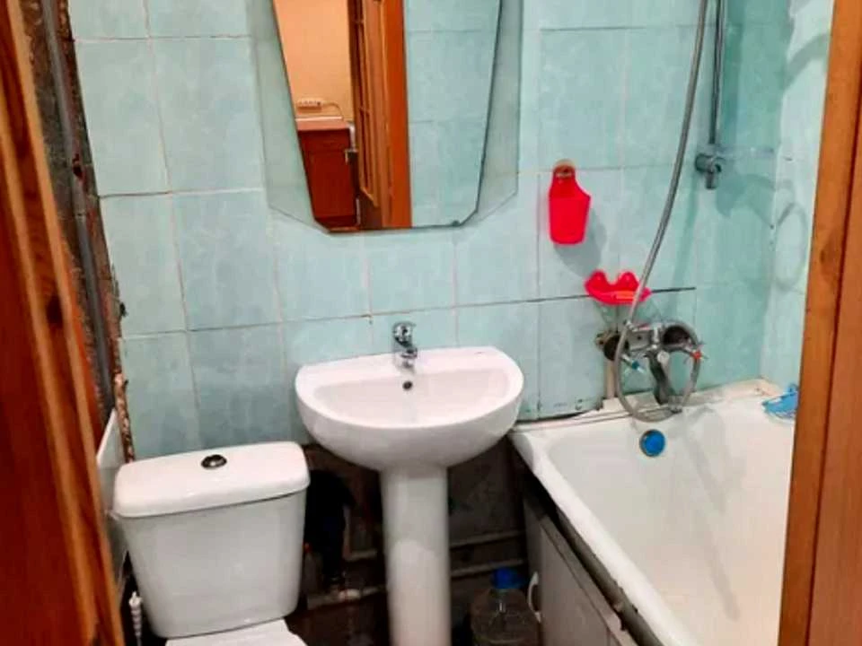 Apartment. Kharkiv, Garibaldi St.
