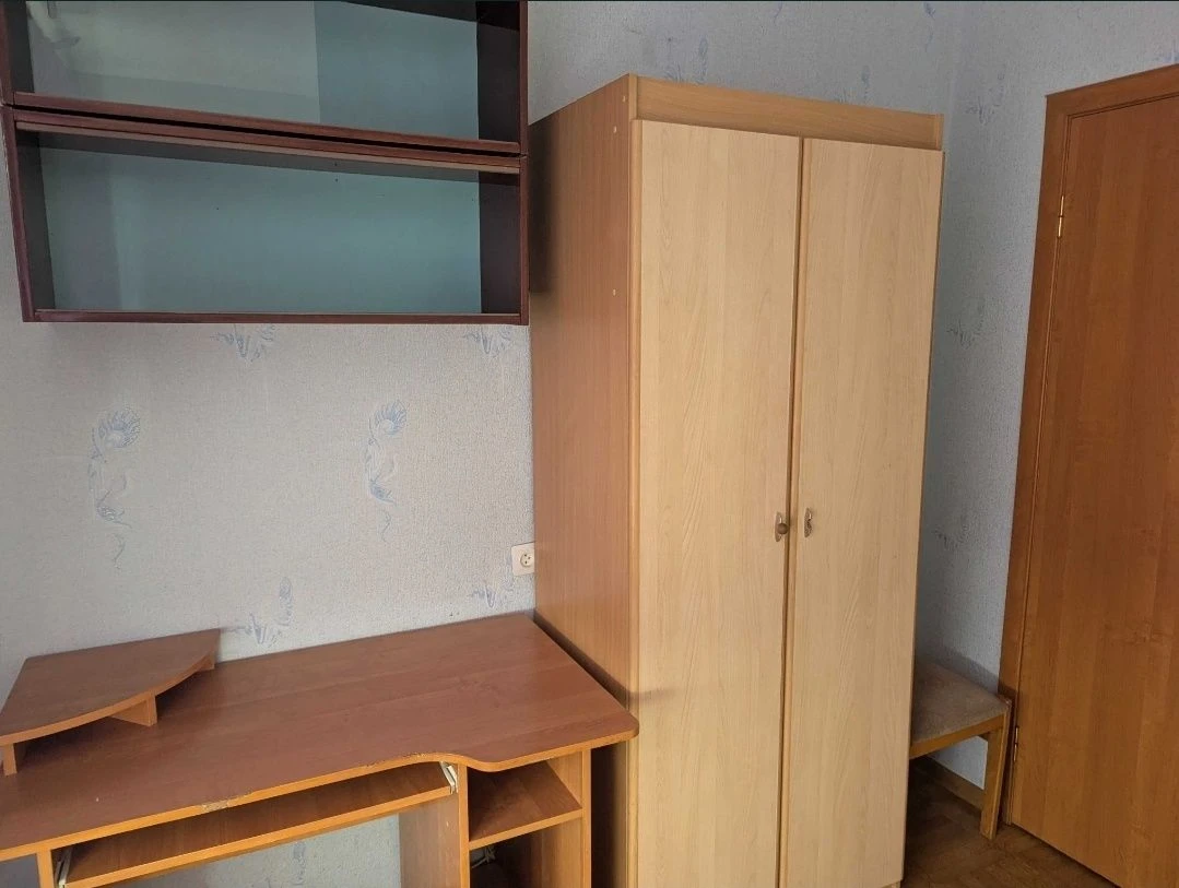 Продаж 3-кім. Залютине, Кирпич