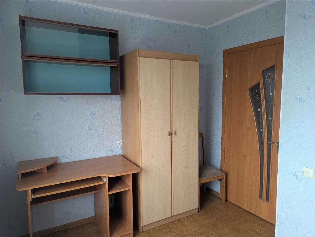Продаж 3-кім. Залютине, Кирпич