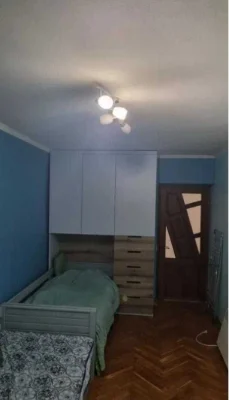 Терміново! Продам 3 к кв біля цирку