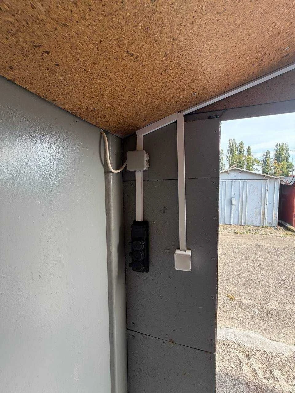 Продам Гараж вул. Колекторна 17 Дарницький р-н.