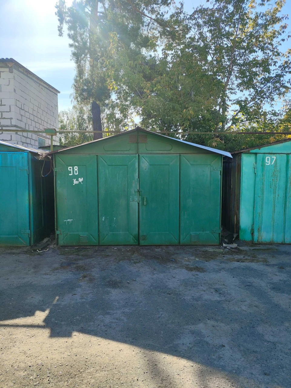 металевий гараж гбк Прикордонник вулиця Світла 6б