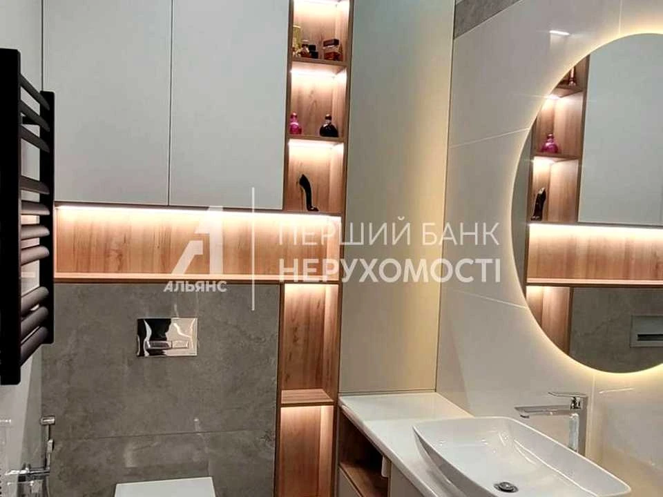 Квартира. Одеса, Валерія Самофалова вул.