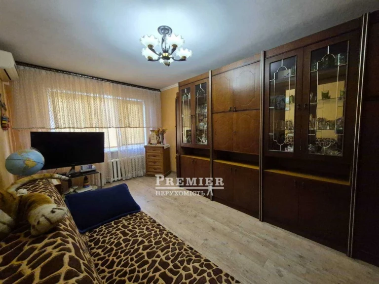 3-кімнатна квартира 64 м² на 7-й станції Люстдорфської дороги, 2 паркомісця