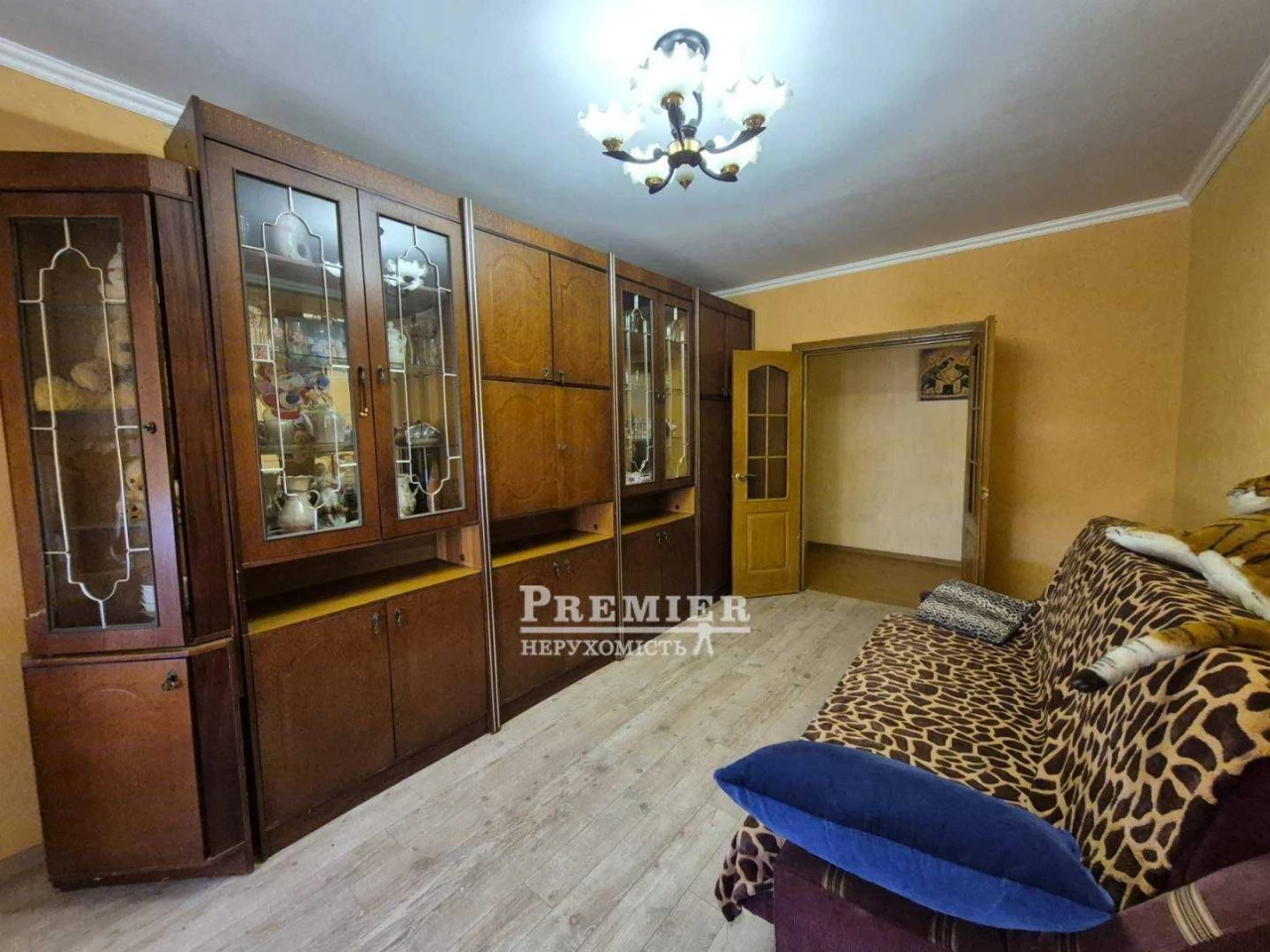 3-кімнатна квартира 64 м² на 7-й станції Люстдорфської дороги, 2 паркомісця