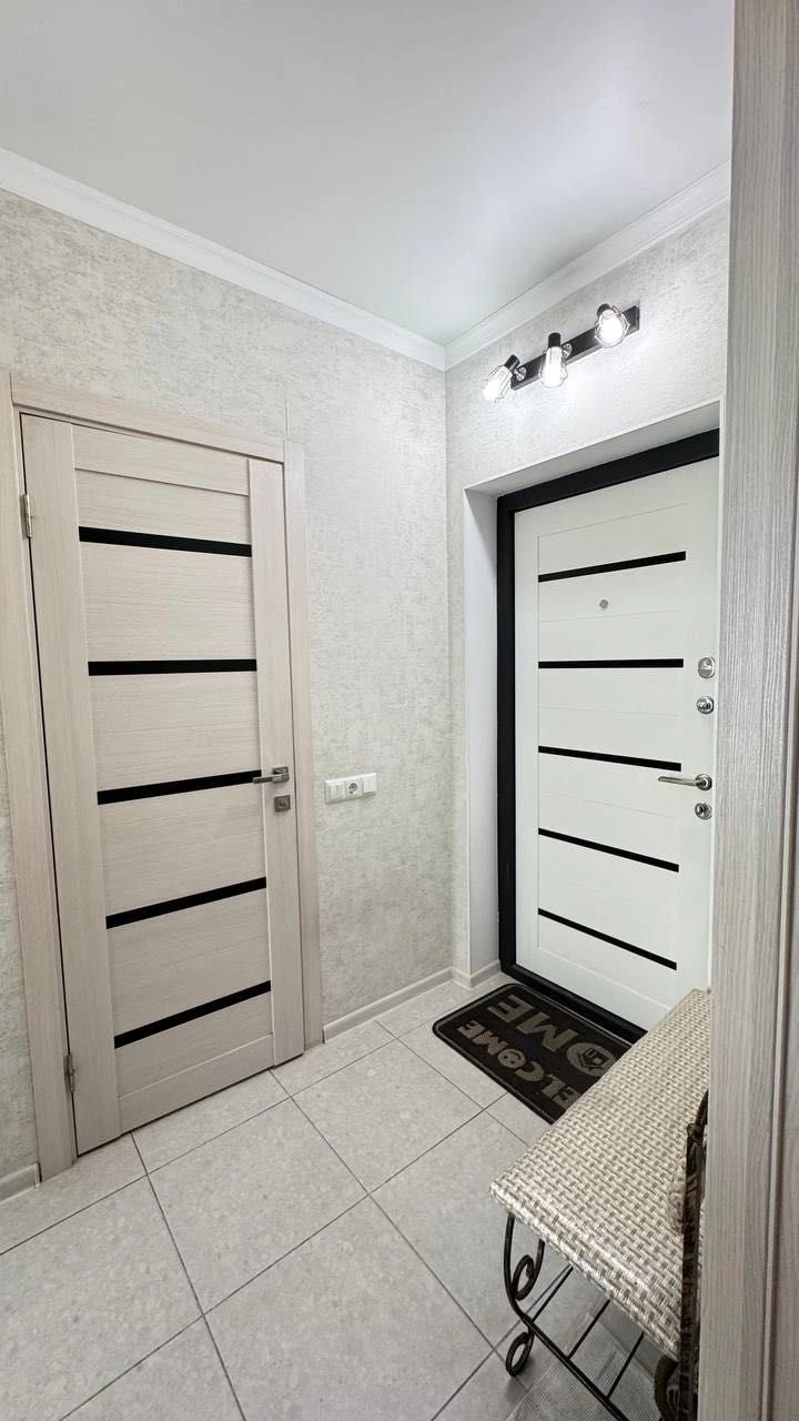 Продается 1-комнатная квартира 35 м², в кирпичном доме на