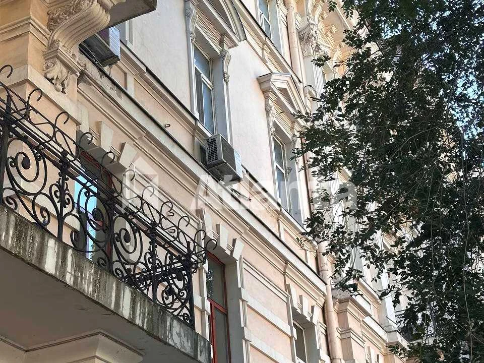 Квартира. Одесса, улица Дерибасовская