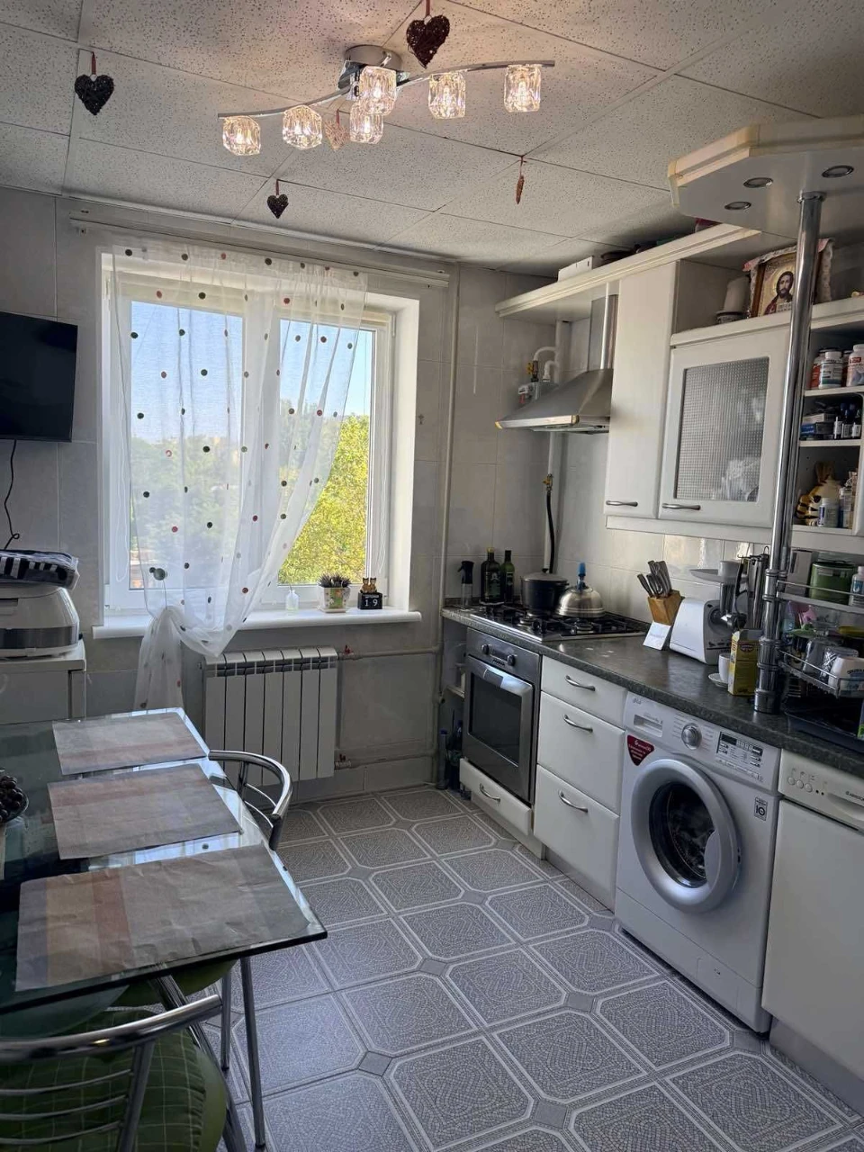 Продам 3-ком. квартиру на 4 ст. Фонтана. 1L21