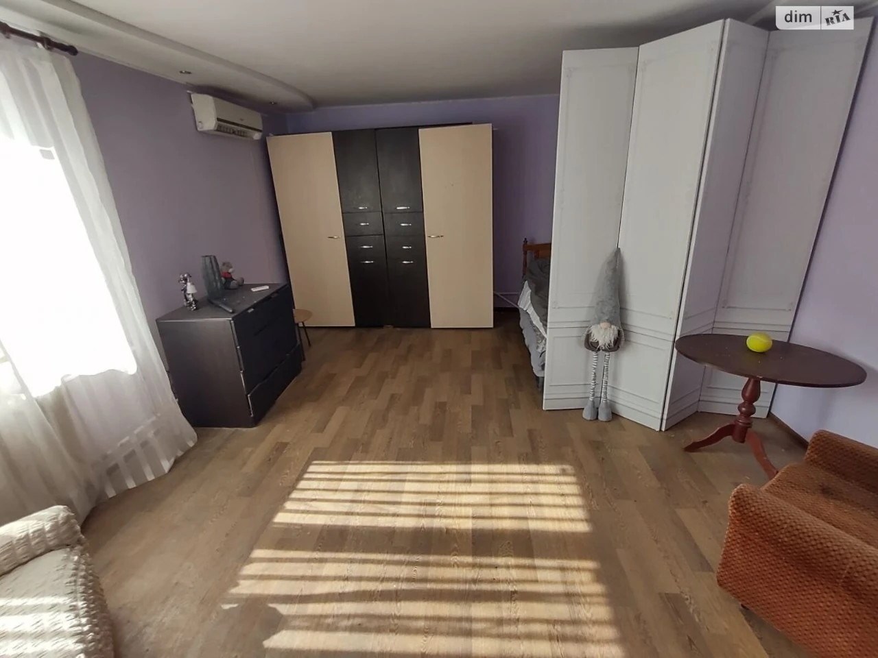 Sale of Part of a House in Slobodka