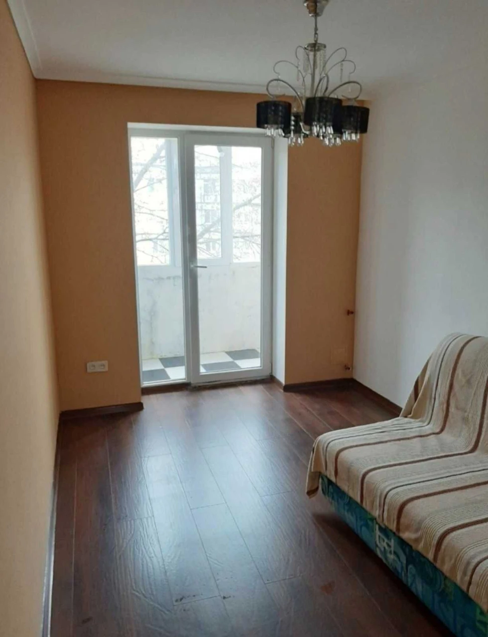 Продается 3 ком квартира по ул. Героев 93 бригады
