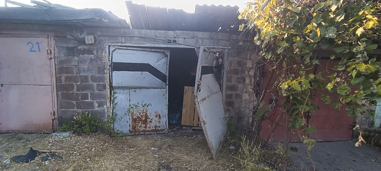 Продається міцний гараж