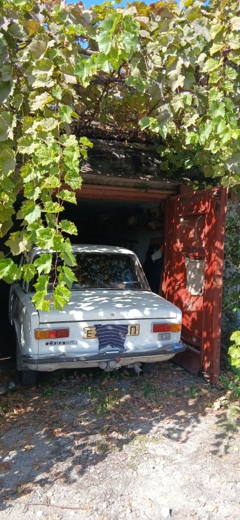 Продається капітальний гараж