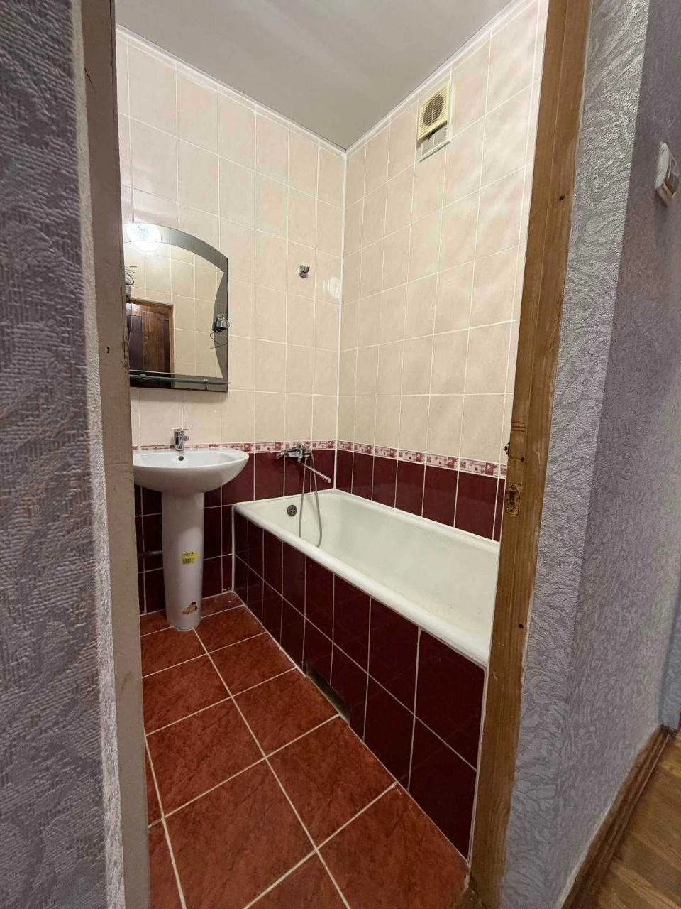 Продам 3-кімнатну квартиру на проспекті Пирогова, 2802