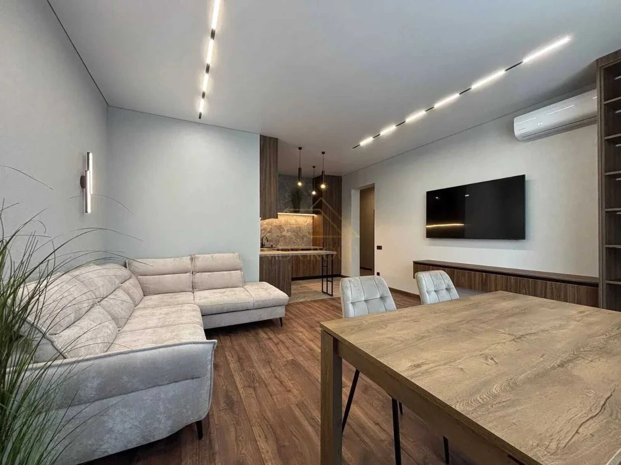Euro-two 55 sq m with renovation in new building | 2nd floor | Center
