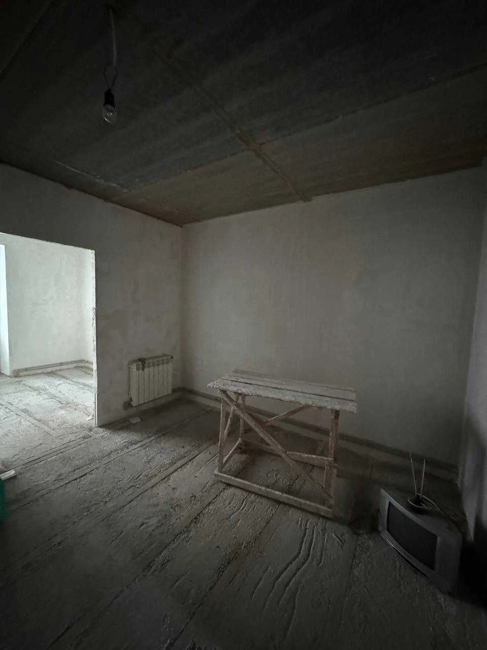3-room apartment with two balconies and a boiler